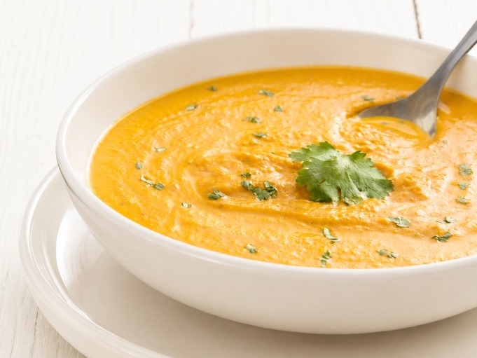 CAROTTES POMMES ET CURRY